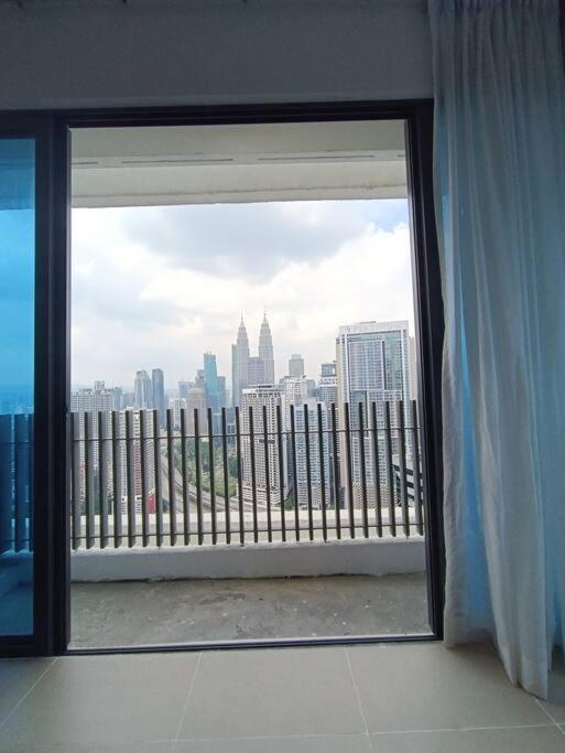 شقة Cl 30A Super Kl View Infinity Pool Klcc كوالالمبور المظهر الخارجي الصورة